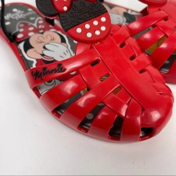 Grendene Kids Red Minnie Mickey Mouse Closed Toe Jelly Sandals Size 4 Youth - Picture 8 of 10